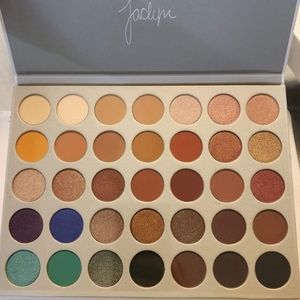 Morphe Jaclyn Hill